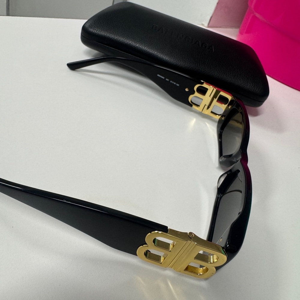 Balenciaga Sunglasses - Picture 2 of 4